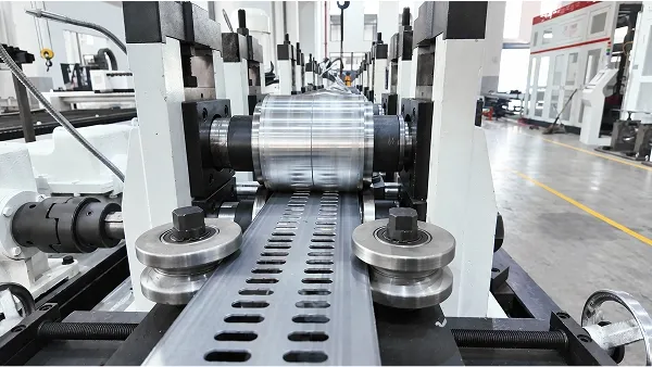  Linh kiện gia công chính xác cao, đảm bảo độ ổn định lâu dài